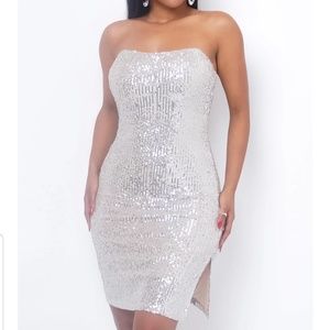 *NWT* Ballerina Mini Dress